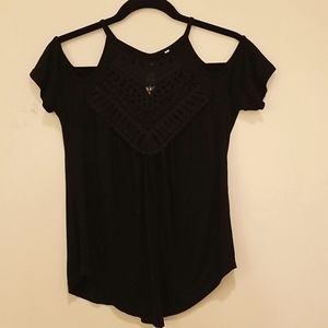 Summer top black with macrame detail (s)